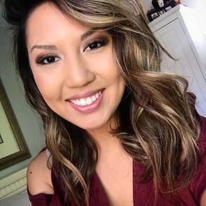 Meet your Posher, Deanna